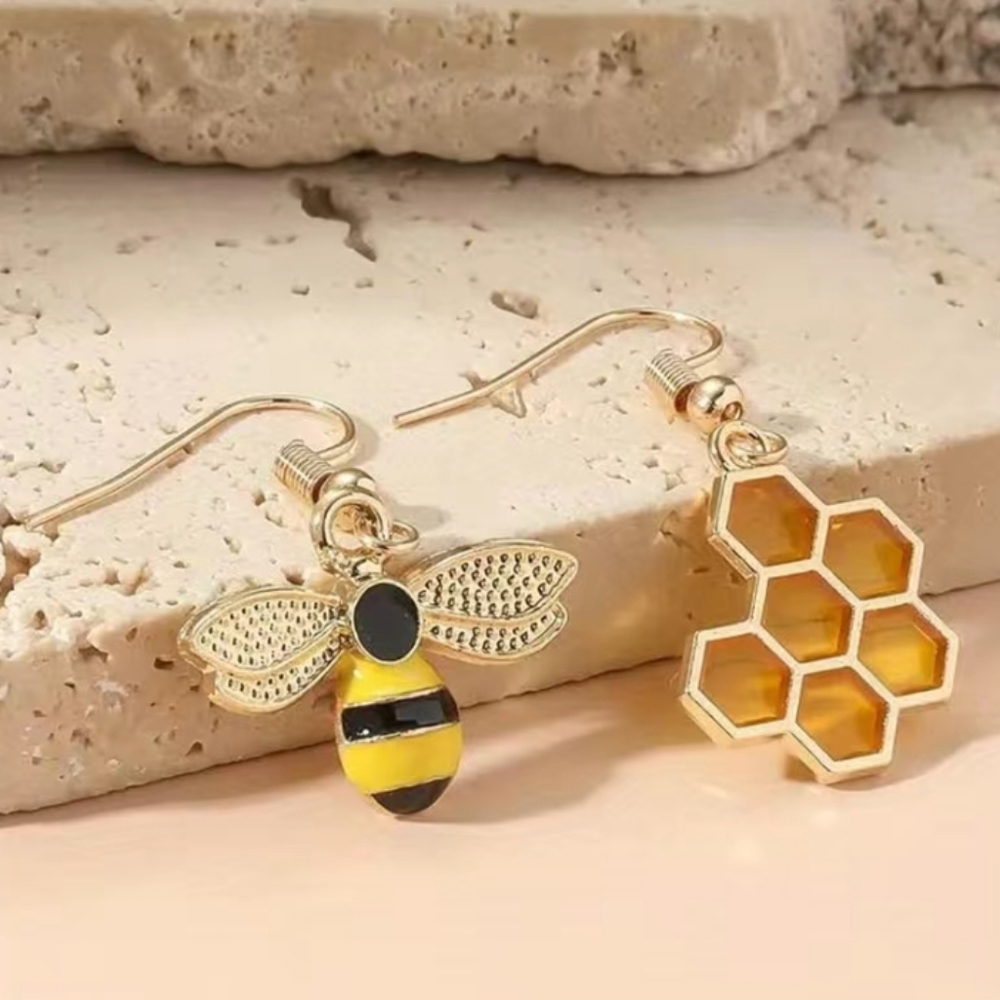 Bee Dangle Earrings - Picture 4 of 6